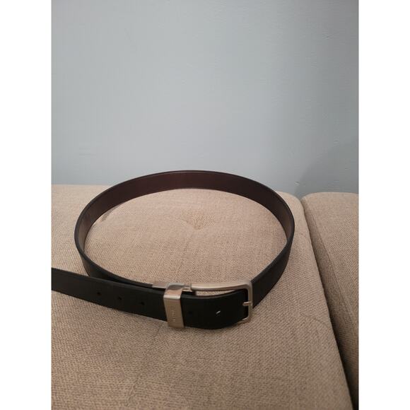 Calvin Klein Men's Genuine Leather Twist Reversible Belt - Picture 1 of 3